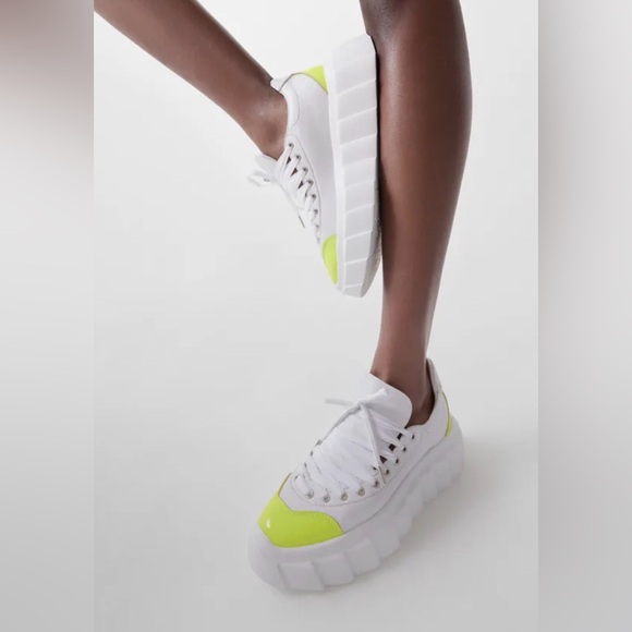 Agl Shoes - Agl White and Neon Yellow Platform Sneakers